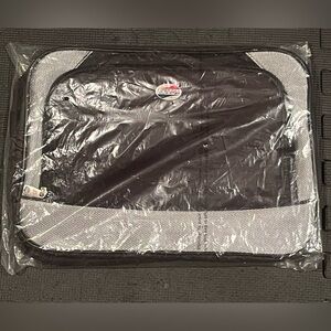 Bundle of 2 brand new pieces of American Tourister luggage